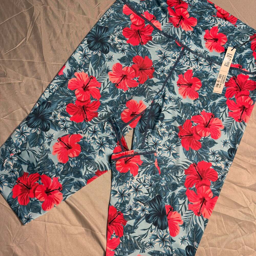 IABMFG I am becoming full length leggings size xl